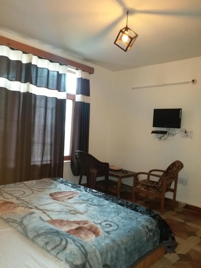 Hadimba Regency Hostel มะนาลี ภายนอก รูปภาพ